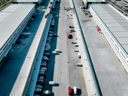 Loading Bay Bottlenecks: Equipment Changes That Improve Vehicle Turnaround Times