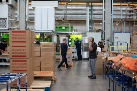 Manual pallet trucks, also known as hand pallet trucks, are the workhorses of warehouses and distribution centres.