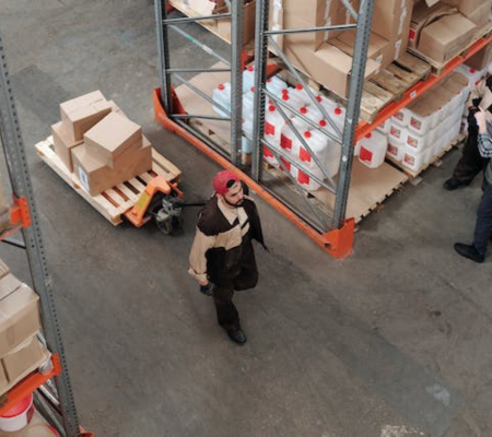 Midland Pallet Trucks Provides Much-Needed Efficiency in a Time of Economic Challenges and Job Shortages