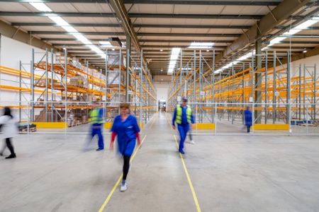 Skills Shortage? Equip Smarter: Low-Tech Tools That Reduce Training Needs and Boost Warehouse Efficiency