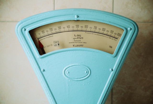 The benefits of using a weighing-scale pallet truck