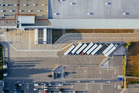 From Order to Delivery: Streamlining Fulfilment with Manual Pallet Trucks